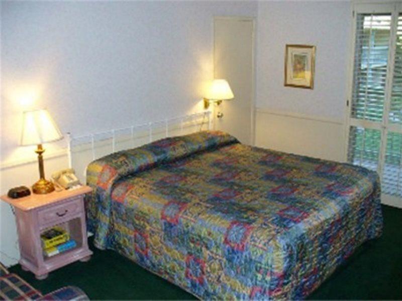 The Santa Anita Inn Arcadia Dış mekan fotoğraf